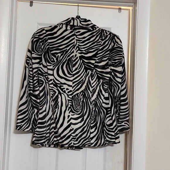 Clothes - Picture 2 of 2